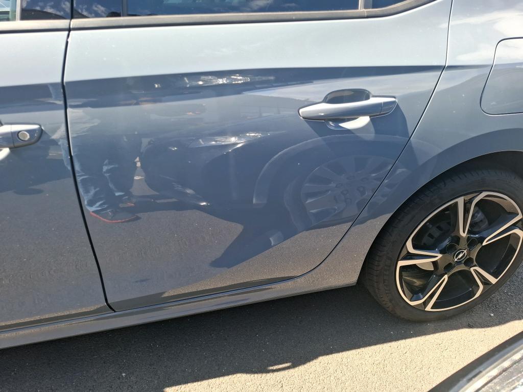 Opel Corsa 1.2 Turbo Hybrid 136 ch e-DCT6 GS 2024