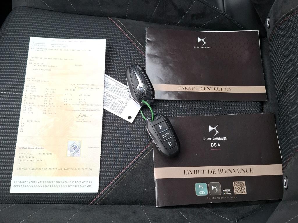 DS DS 4 BlueHDi 130 EAT8 Performance Line 2023