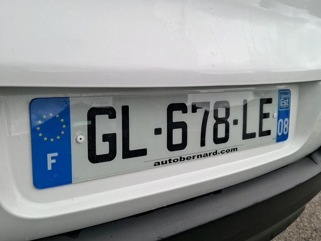 Citroen C3 PureTech 110 S&S EAT6 Shine 2022