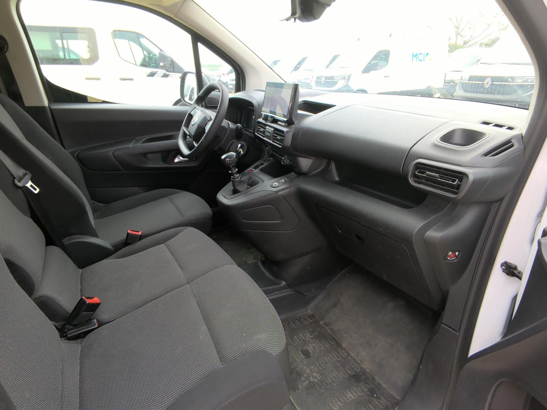 Citroen BERLINGO VAN TAILLE XL 950KG BLUEHDI 100 S&S BVM6 2024