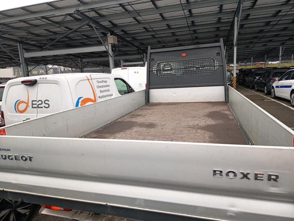 Peugeot BOXER PLC 435 L4 BLUEHDI 140 S&S PRO SR 2021
