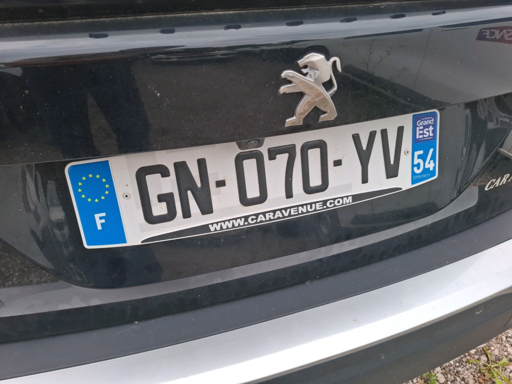 Peugeot 2008 BlueHDi 130 S&S EAT8 Allure 2023