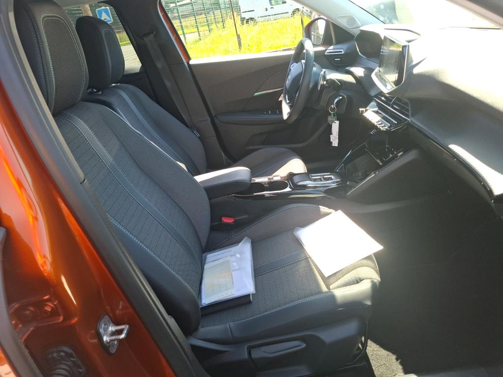 Peugeot 2008 BlueHDi 130 S&S EAT8 Allure 2022