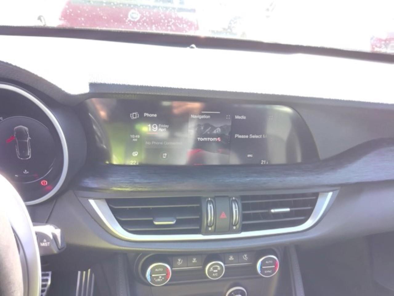 Foto Alfa Romeo Stelvio 7