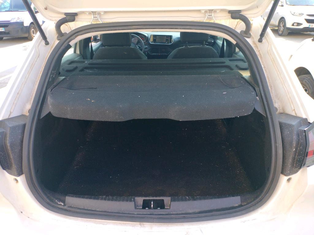 Peugeot 208 BLUEHDI 100 S&S BVM6 PREMIUM 2021