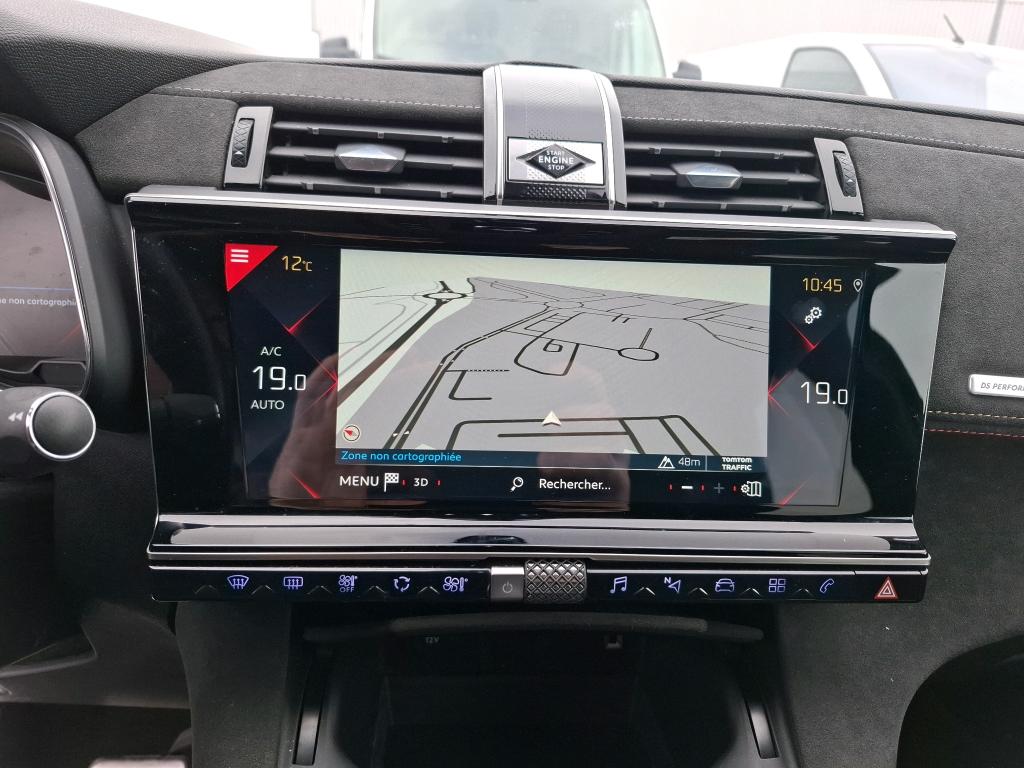 DS DS7 Crossback BlueHDi 130 EAT8 Performance Line 2022
