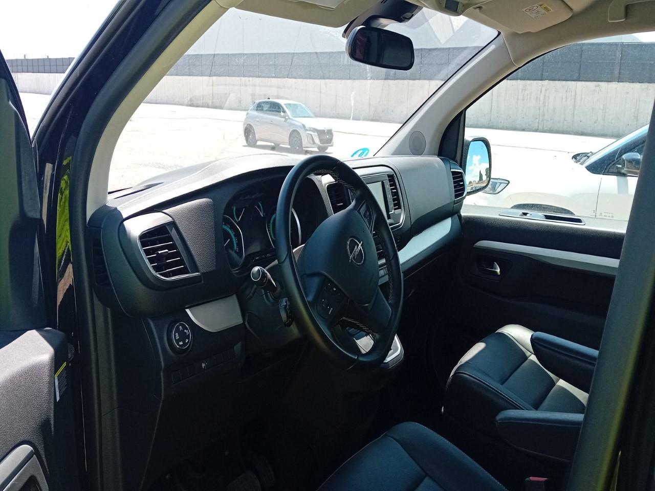 Foto Opel Zafira-e Life 3