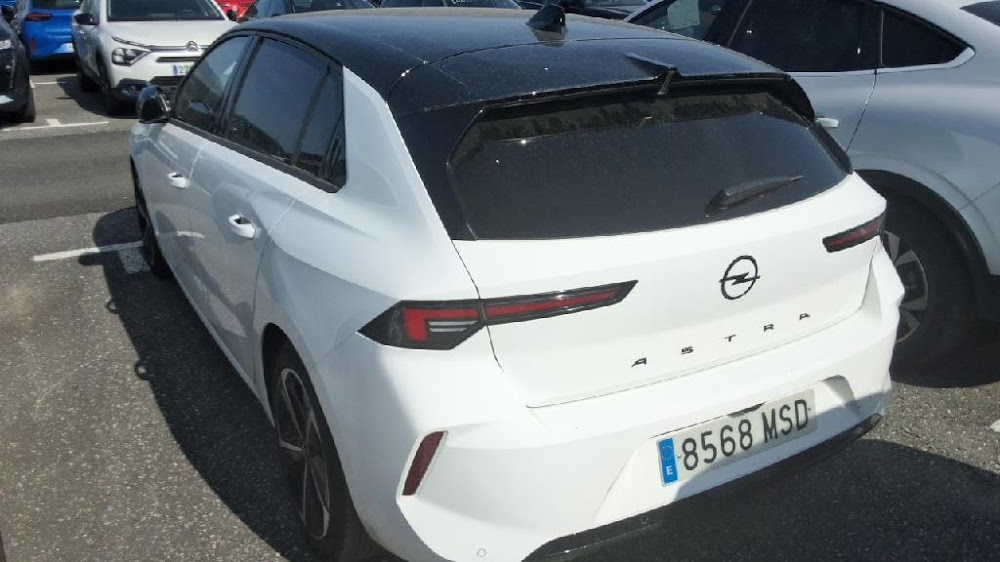 Foto Opel Astra 13
