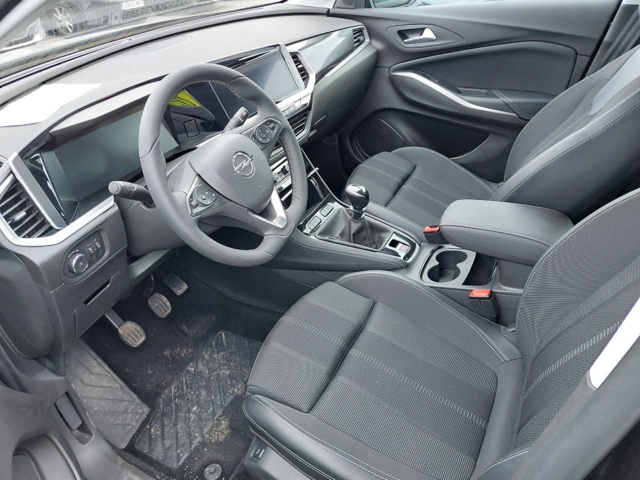 Foto Opel Grandland 5