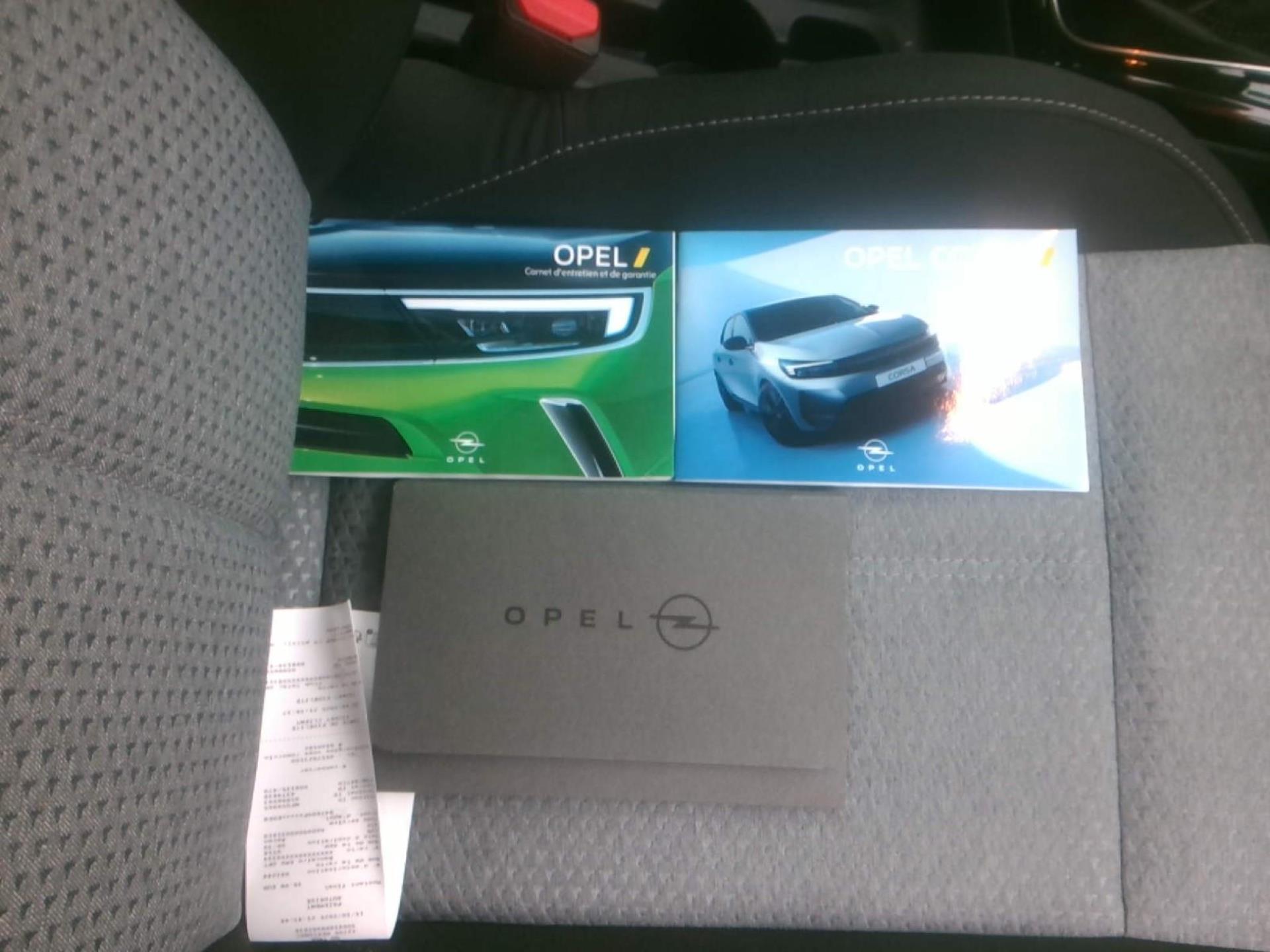 Opel Corsa 1.2 Turbo 100 ch BVM6 2024