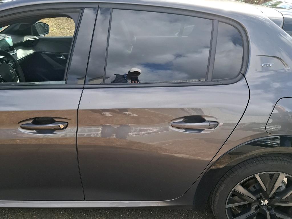 Peugeot 208 PureTech 130 S&S EAT8 GT Pack 2022