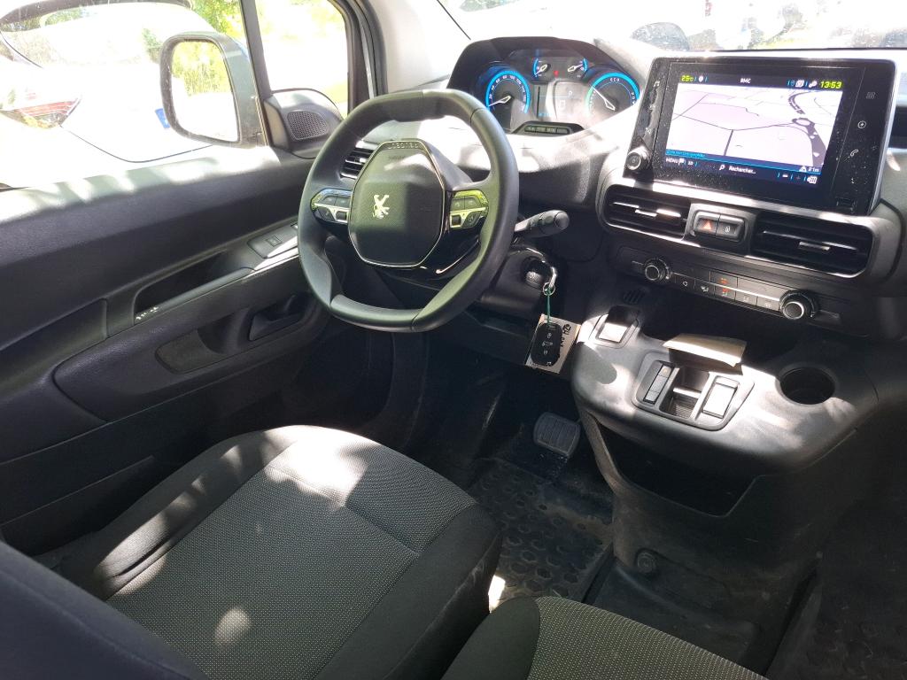 Peugeot E-PARTNER FOURGON M 800 KG 136 CH BATTERIE 50 KWH 2023
