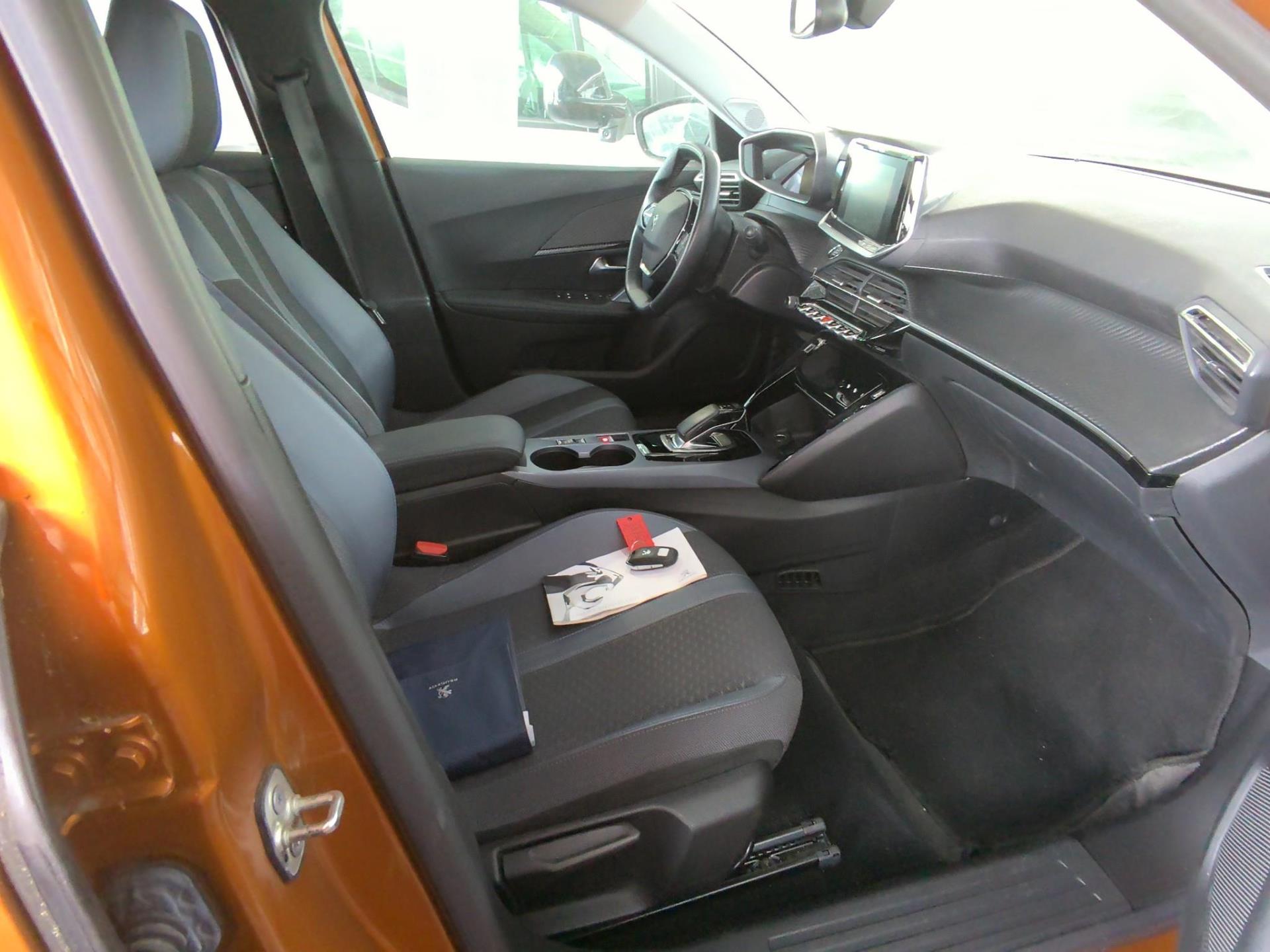 Peugeot 2008 Electrique 136 ch Allure 2021