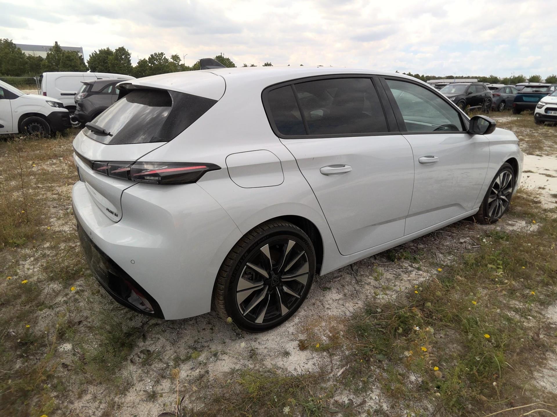 Peugeot 308 Plug-in Hybrid 195 ch e-DCS7 Allure 2025