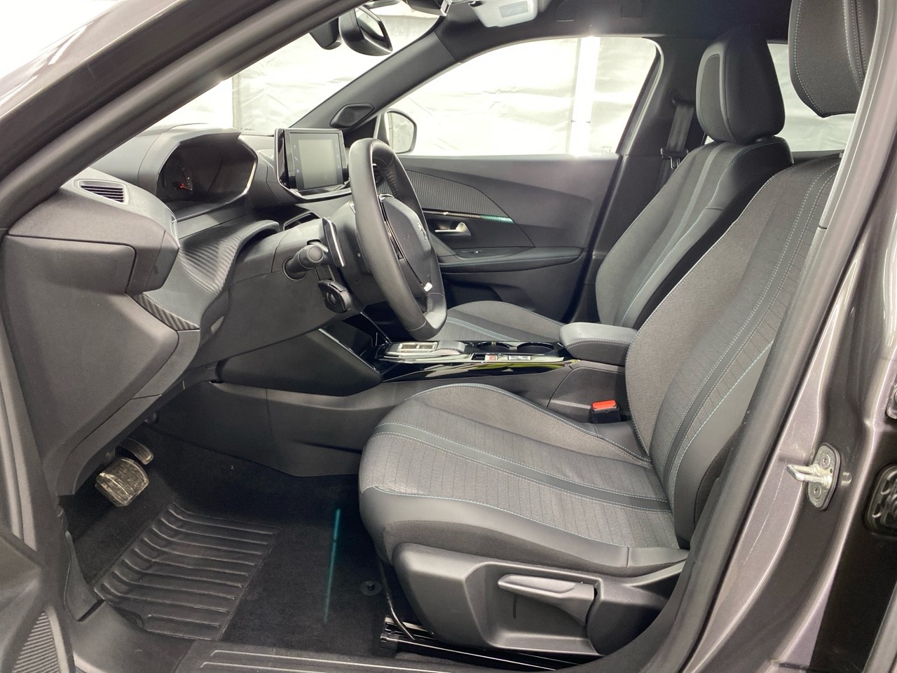 Peugeot 2008 PureTech 130 S&S EAT8 Allure 2023