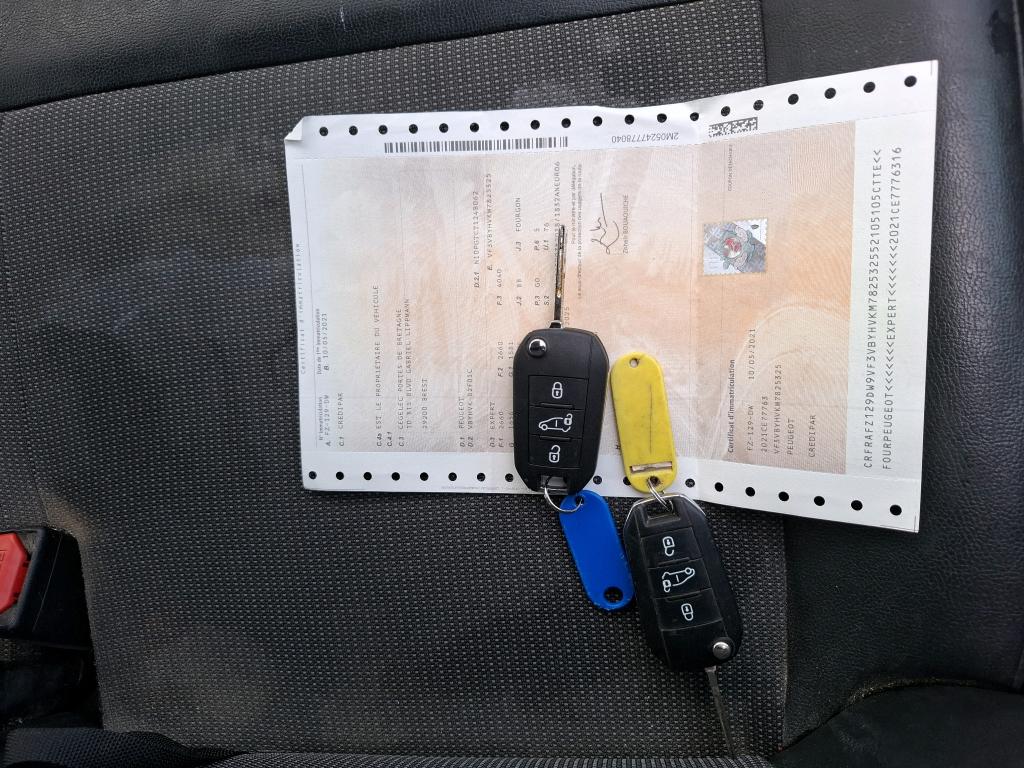 Peugeot EXPERT FGN TOLE STANDARD 1.5 BLUEHDI 120 S&S BVM6 PREMIUM 2021