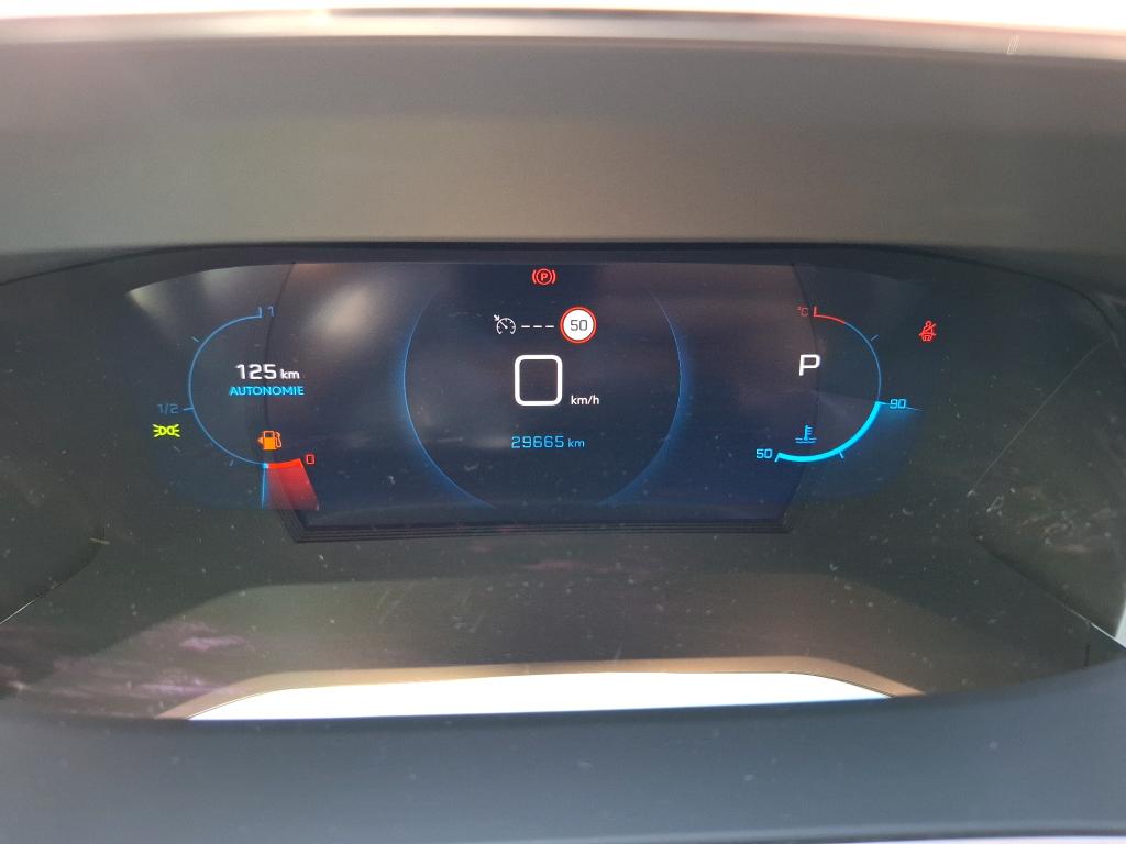 Peugeot 2008 BlueHDi 130 S&S EAT8 Allure Pack 2022