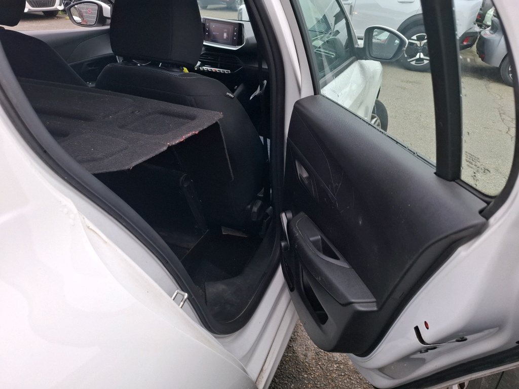 Peugeot 208 BLUEHDI 100 S&S BVM6 PREMIUM PACK 2021