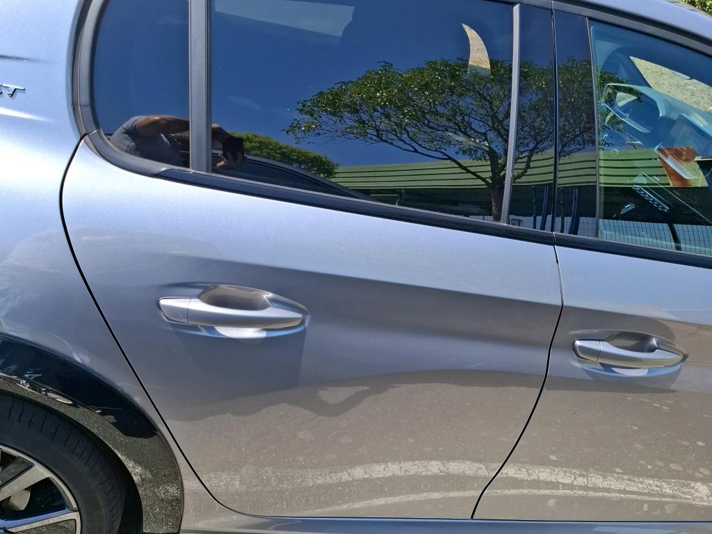 Peugeot 208 PureTech 130 S&S EAT8 GT 2023