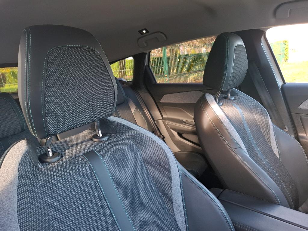 Peugeot 308 SW BlueHDi 130ch S&S EAT8 Allure Pack 2022