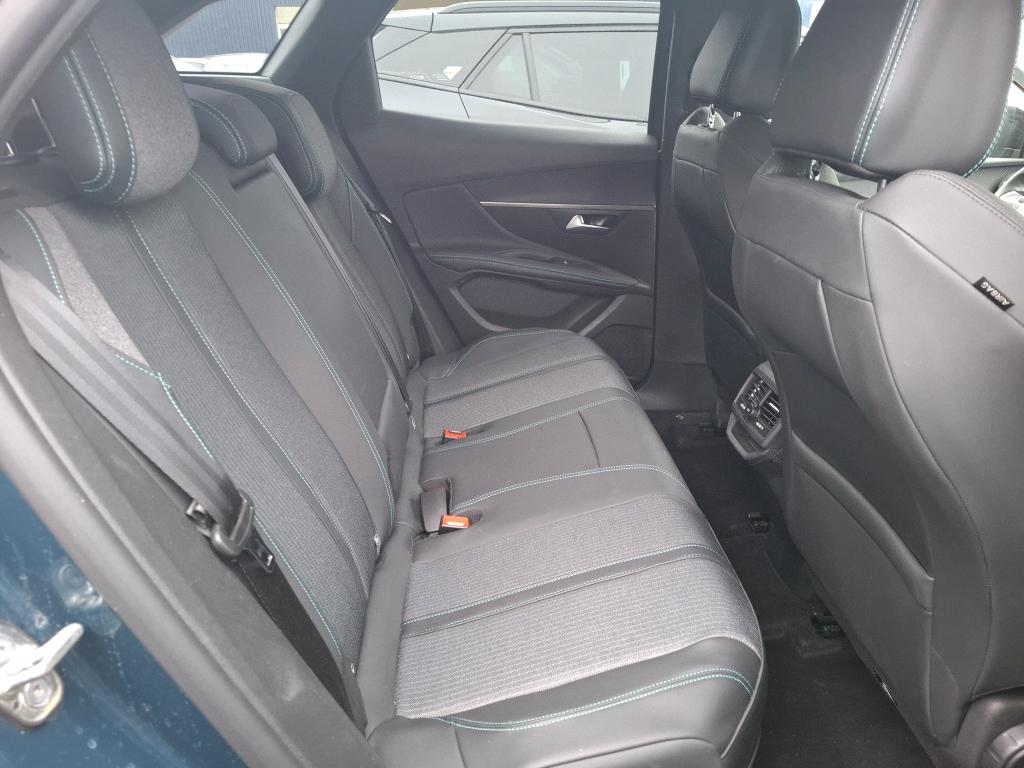Peugeot 3008 Hybrid 225 e-EAT8 Allure 2022
