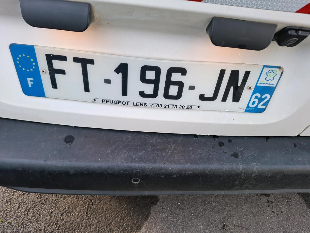 Peugeot PARTNER FOURGON STANDARD 650 KG BLUEHDI 100 S&S BVM5 PREMIUM 2020