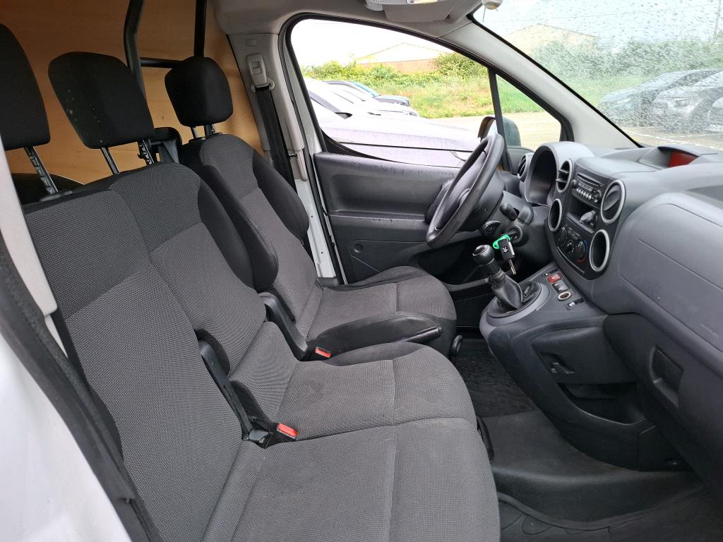Peugeot PARTNER FOURGON STANDARD 1.6 BLUEHDI 75 BVM5 PREMIUM 2018