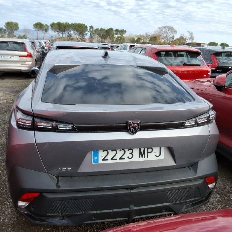 Foto Peugeot 408 9
