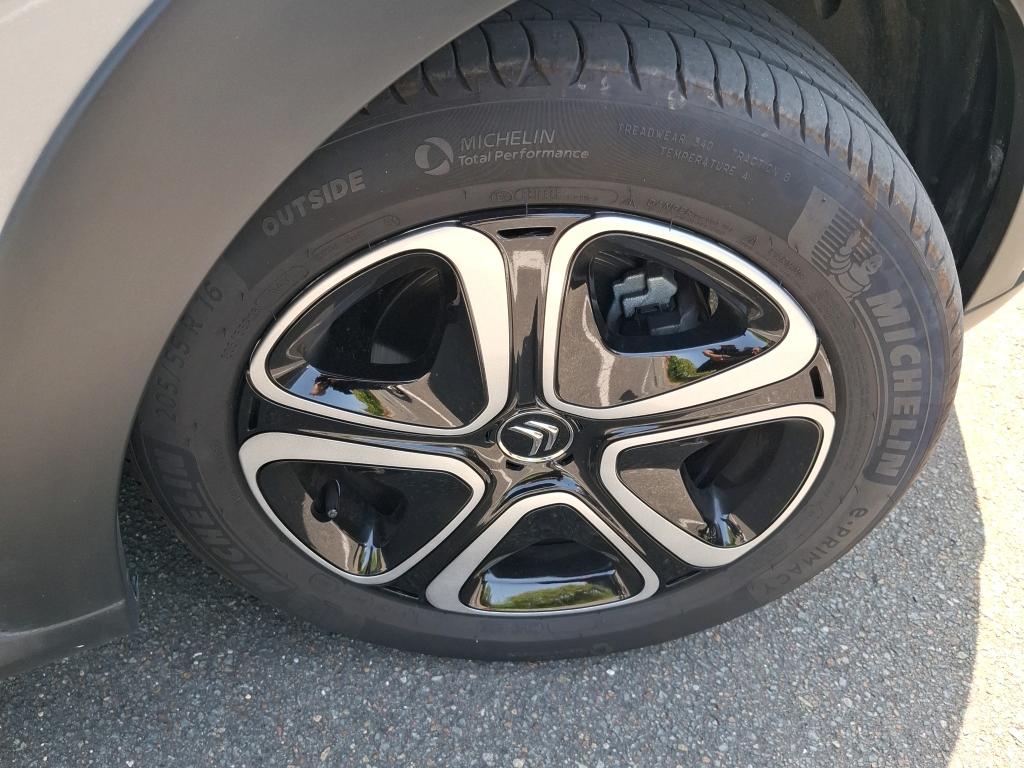 Citroen C3 PureTech 83 ch BVM5 Plus 2024