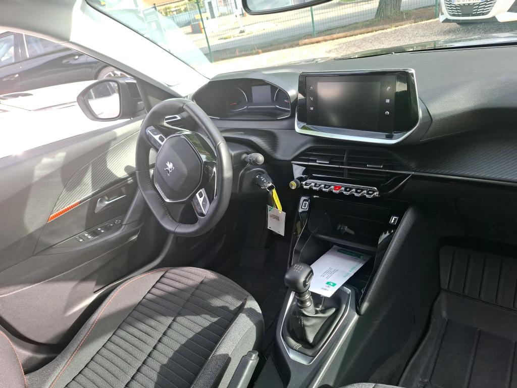 Peugeot 2008 PureTech 130 S&S BVM6 Active Pack 2022