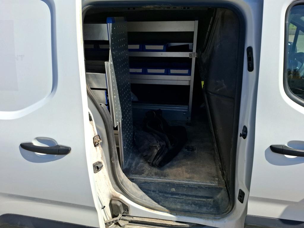 Peugeot PARTNER FOURGON STANDARD 650 KG BLUEHDI 100 S&S BVM5 ASPHALT 2019