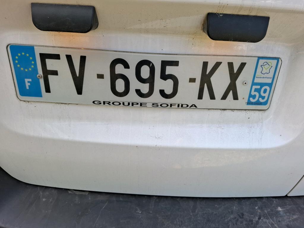 Peugeot EXPERT FGN TOLE STANDARD 2.0 BLUEHDI 120 S&S BVM6 PREMIUM 2020