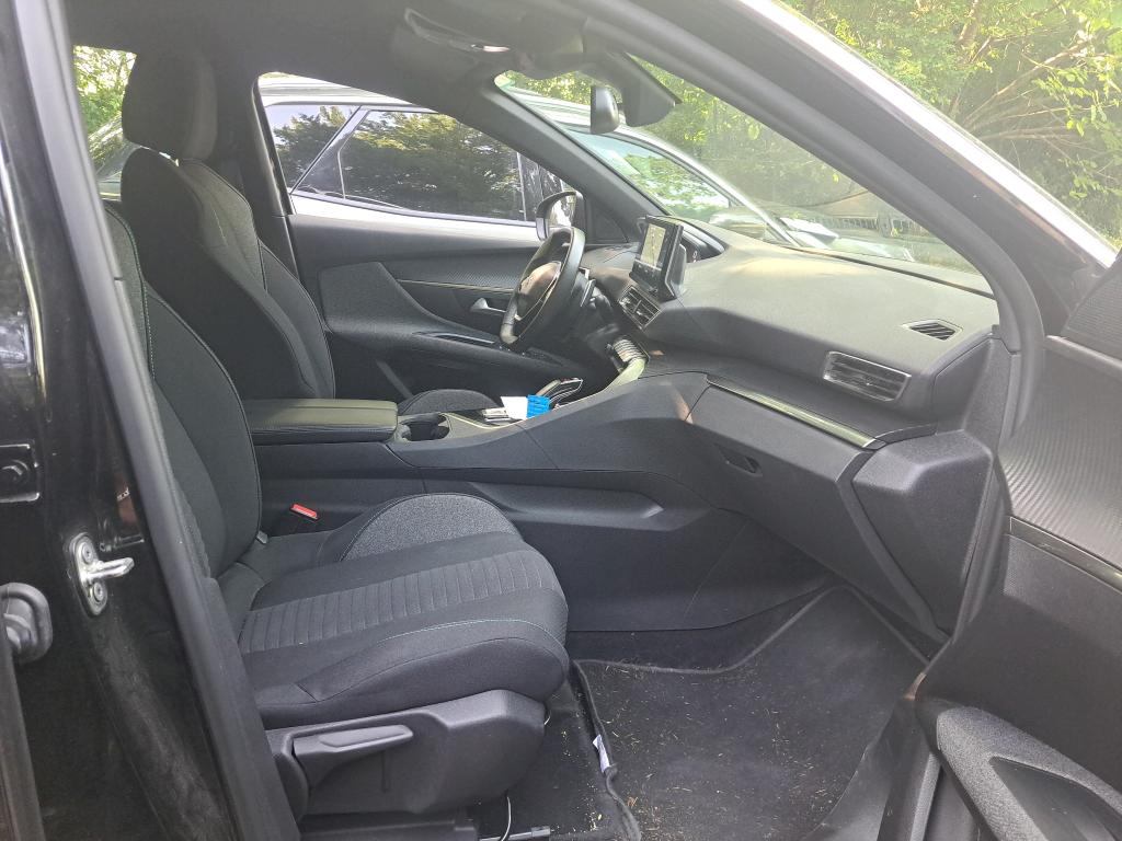 Peugeot 5008 PureTech 130ch S&S EAT8 Active Pack 2022