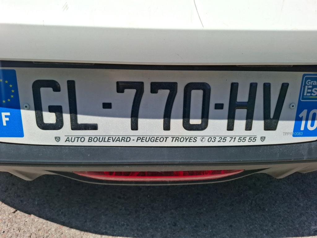 Peugeot 208 BLUEHDI 100 S&S BVM6 PREMIUM 2022