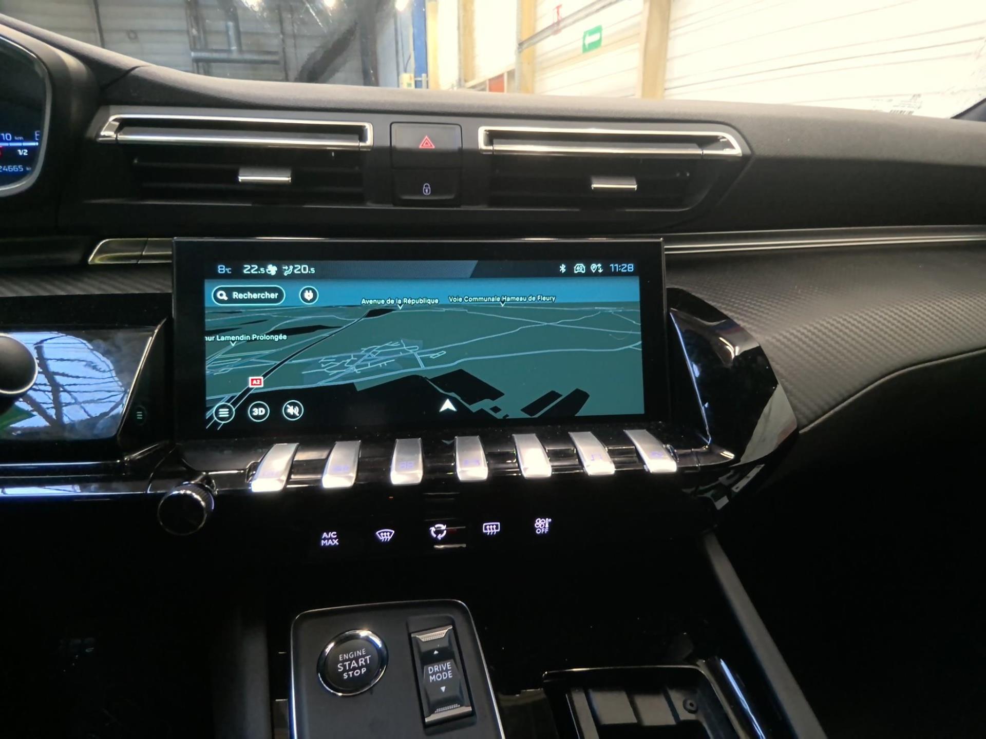 Peugeot 508 SW Hybrid 180 e-EAT8 Allure 2025