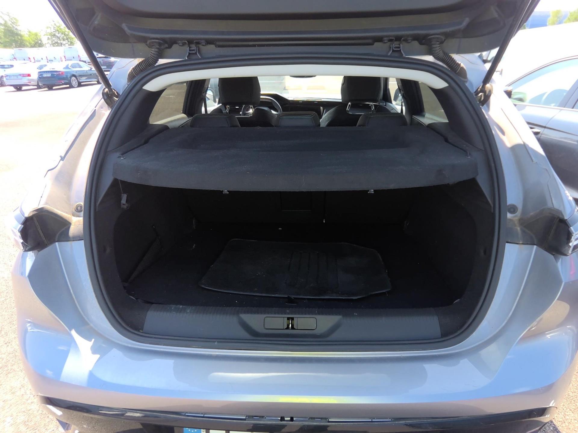 Peugeot 308 PHEV 180 e-EAT8 Allure Pack 2022