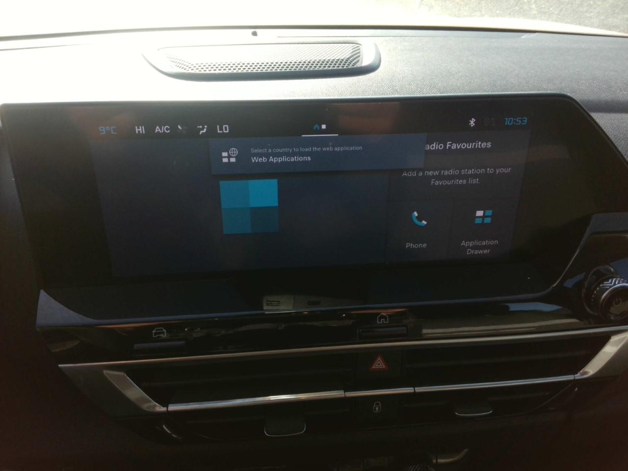 Foto Citroën C4 X 8