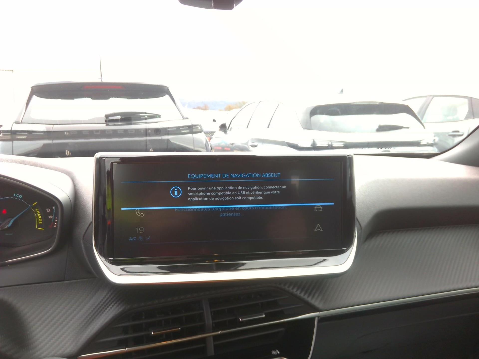 Peugeot 2008 Hybrid 145 ch e-DCS6 Style 2025