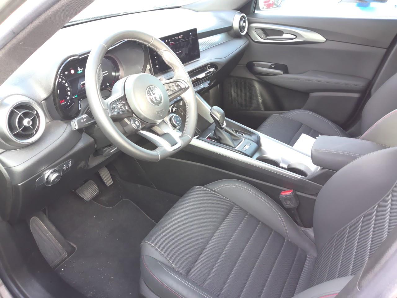 Foto Alfa Romeo Tonale 4