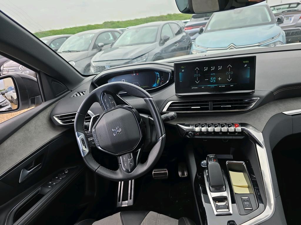 Peugeot 3008 Hybrid 225 e-EAT8 GT 2021