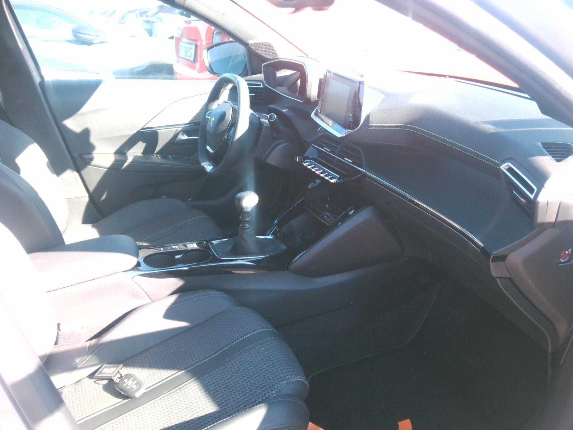 Peugeot 208 PureTech 100 S&S BVM6 GT 2023