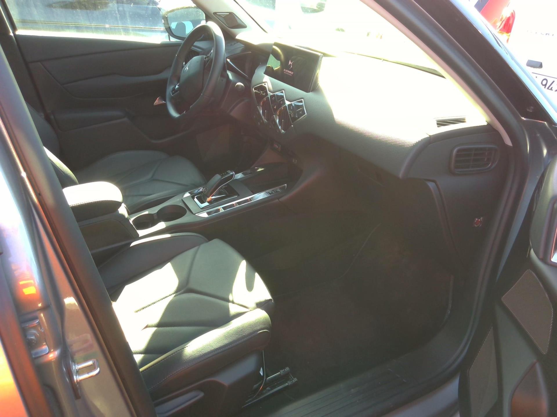 DS DS3 Crossback PureTech 130 EAT8 Rivoli 2023