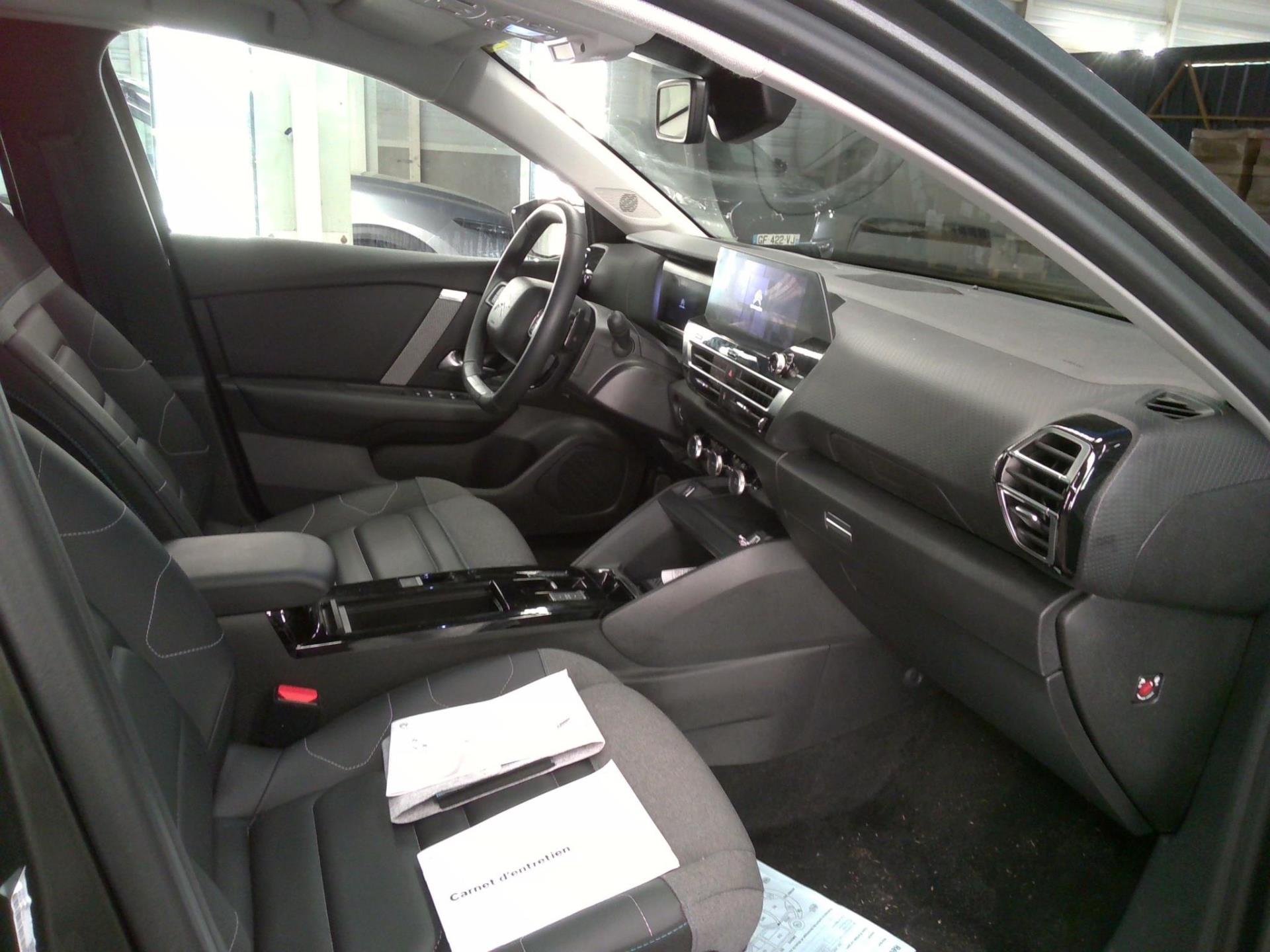 Citroen C4 PureTech 130 S&S EAT8 Shine 2023