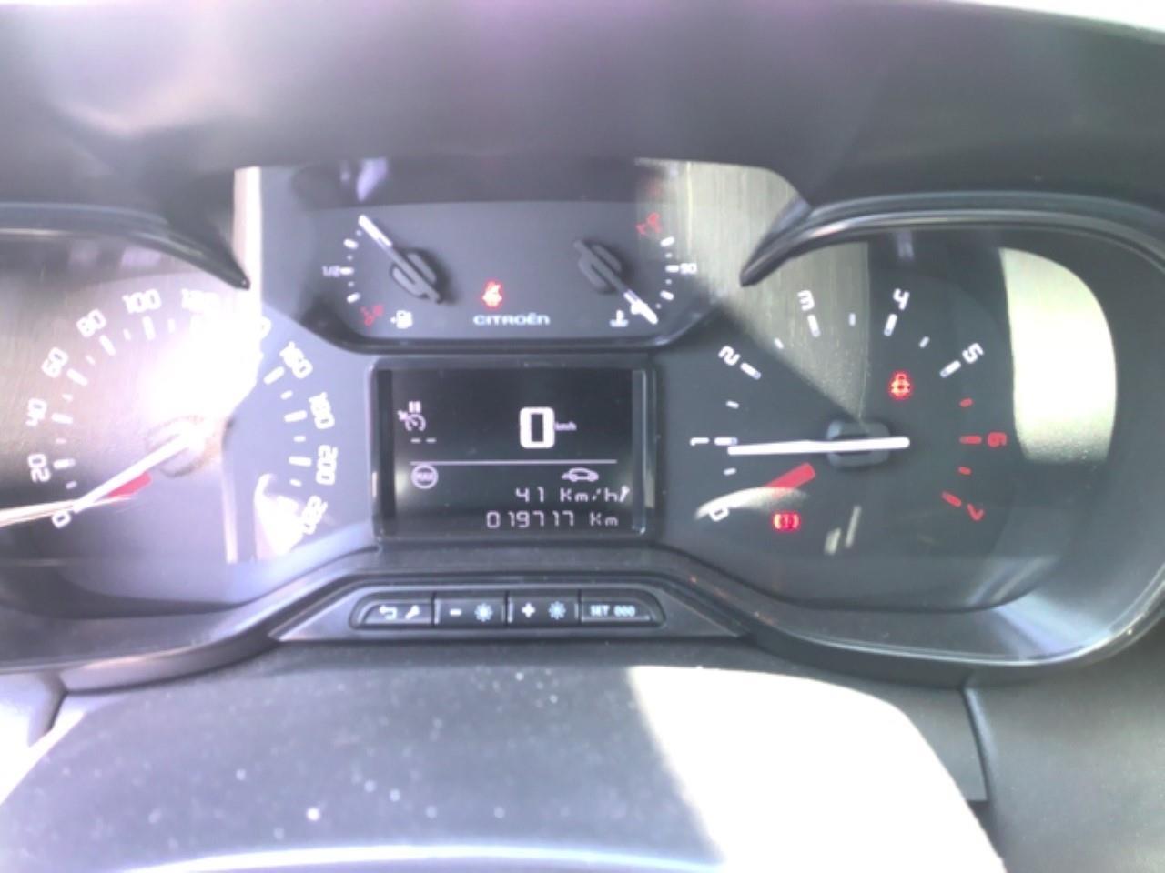 Foto Citroën C3 Aircross 8