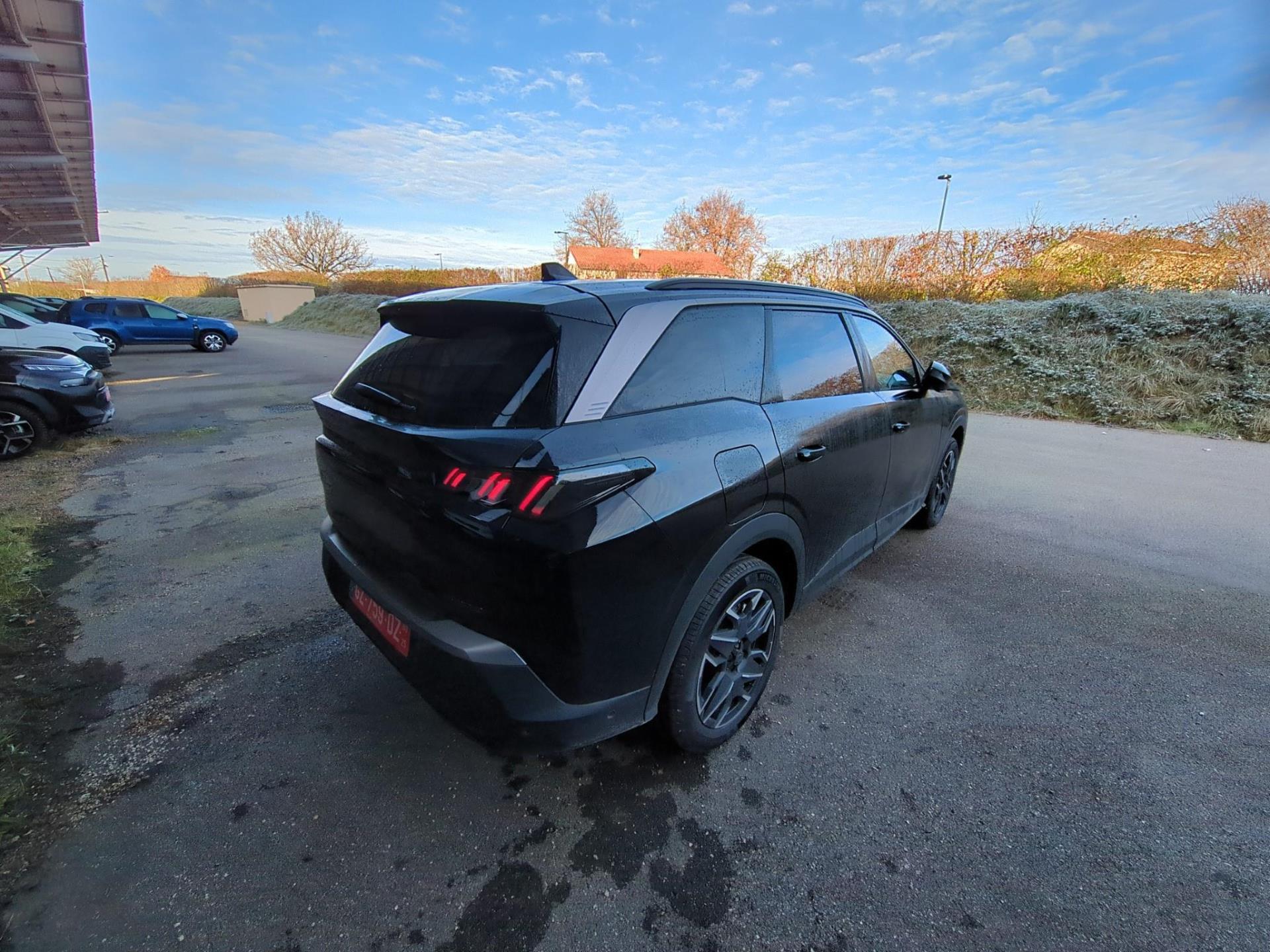 Peugeot 5008 Hybrid 136 e-DCS6 Allure 2024
