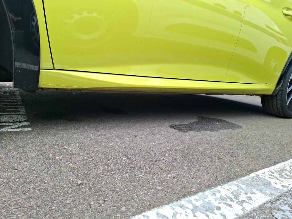 Peugeot 208 Hybrid 145 ch e-DCS6 GT 2025