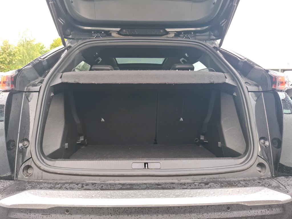 Peugeot 2008 BlueHDi 130 S&S EAT8 GT 2021