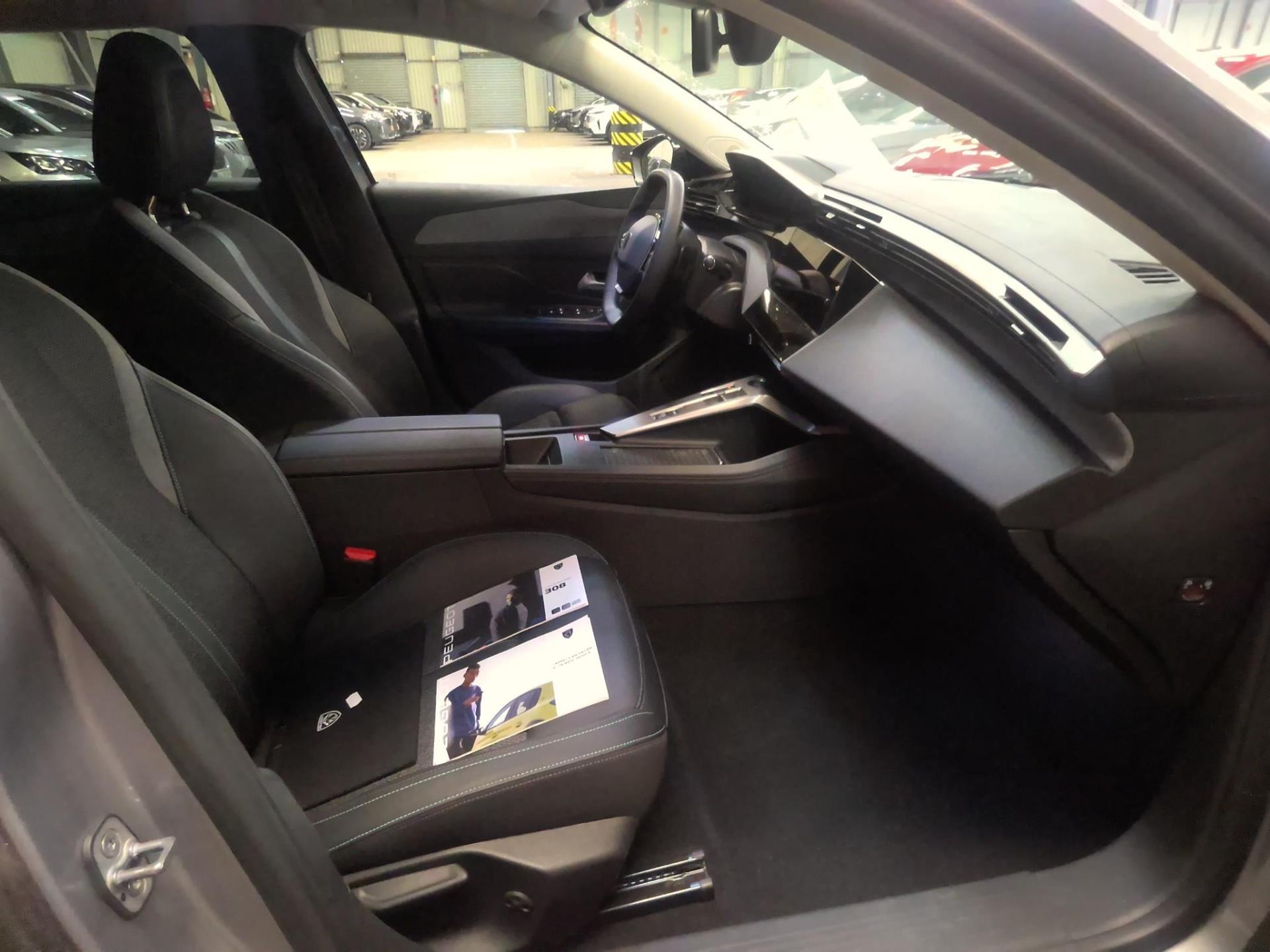 Peugeot 308 BlueHDi 130ch S&S EAT8 Allure 2024