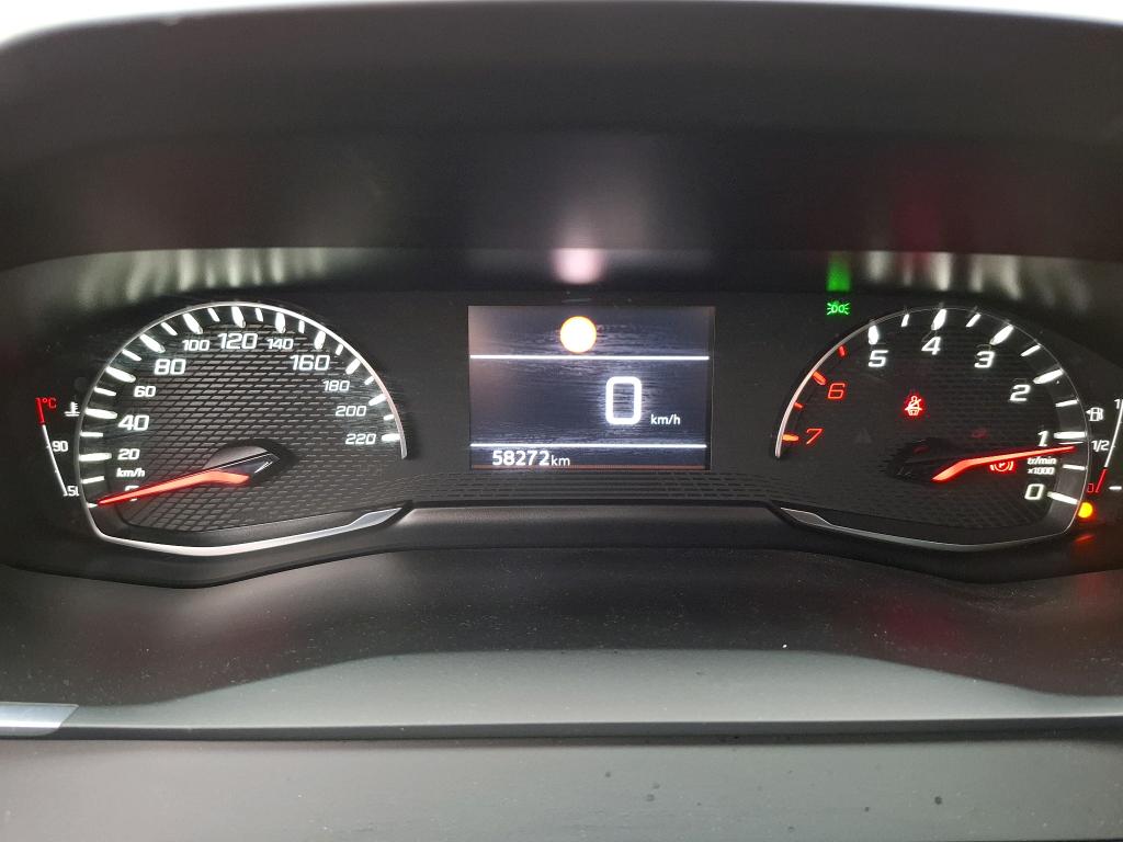 Peugeot 2008 BlueHDi 110 S&S BVM6 Active Business 2021