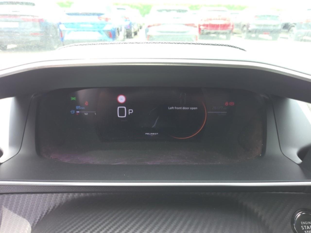 Foto Peugeot 508 Hybrid 12